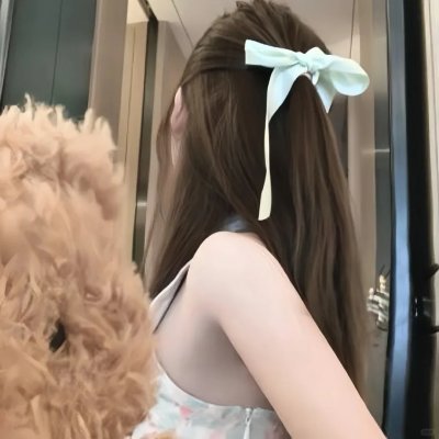 青青河畔草